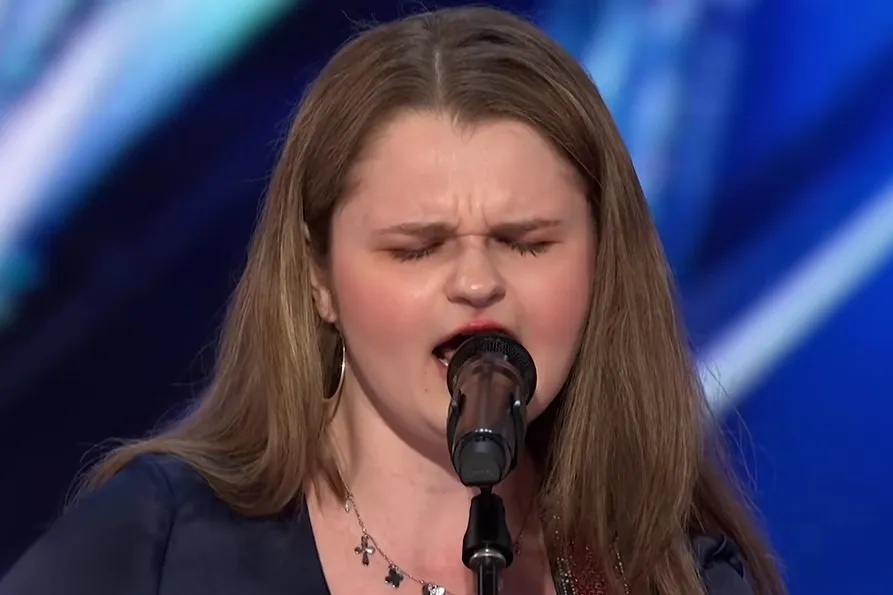 Sarah Hardwig Inspires with Powerful AGT Audition